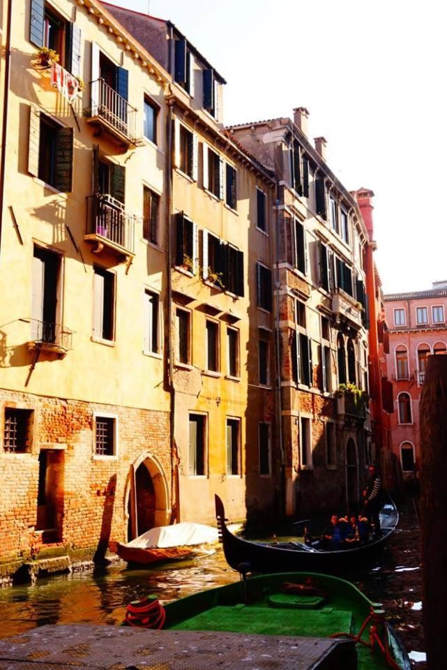 Youth Venice Palace ภายนอก รูปภาพ